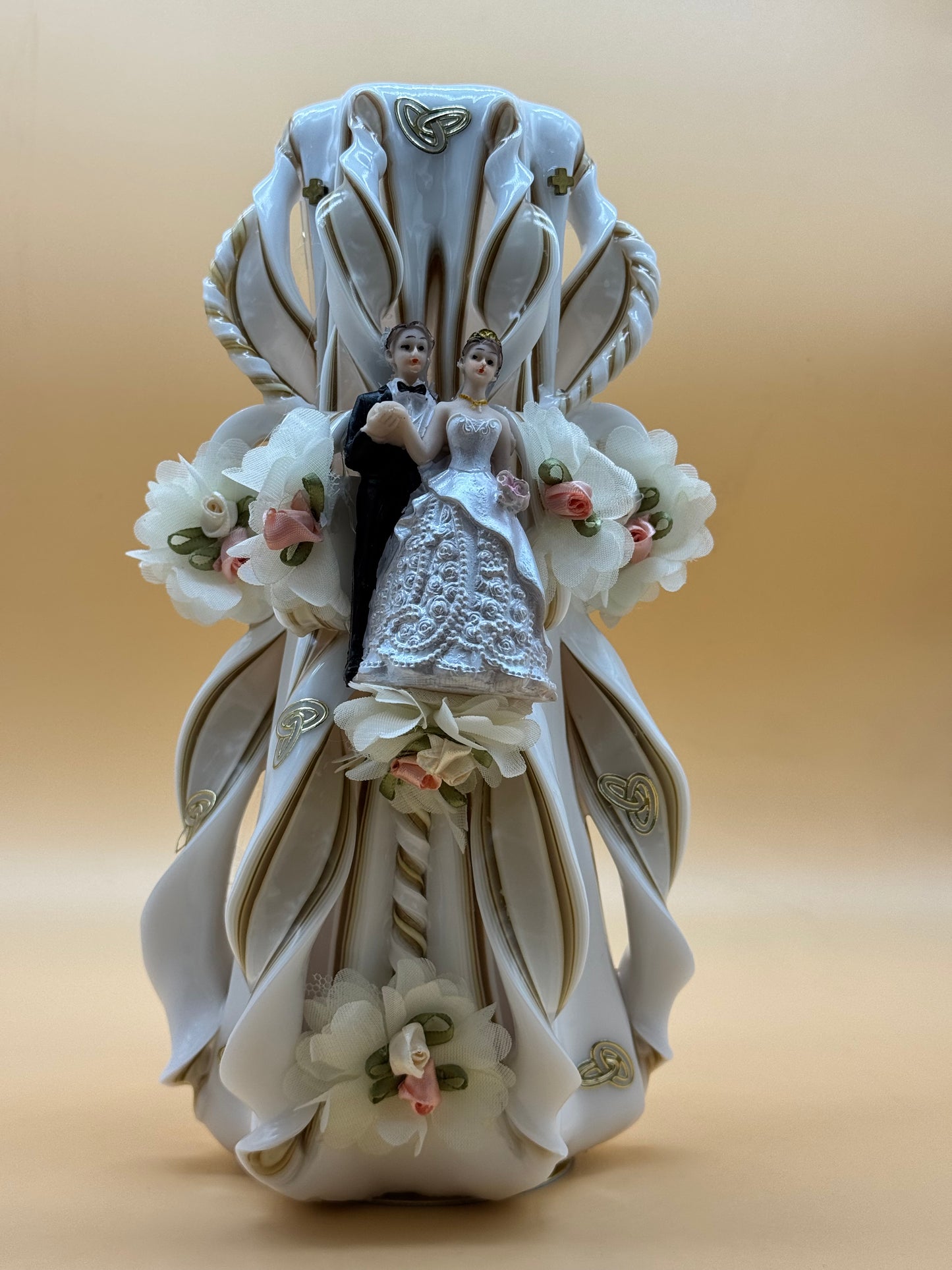 Vela de boda artesanal personalizada con figura de novios